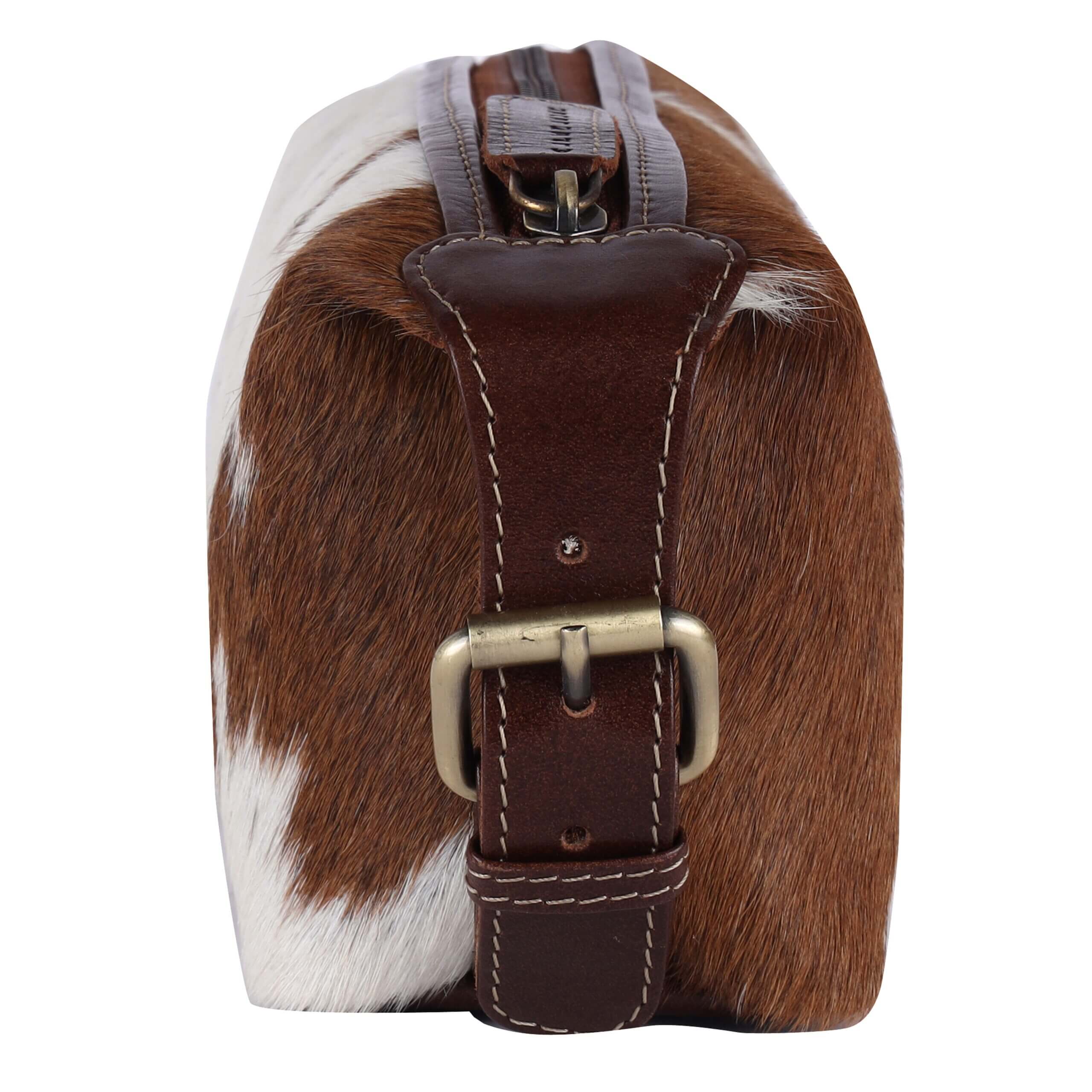 bundlestar-alpenleder-kulturbeutel-bazi-1