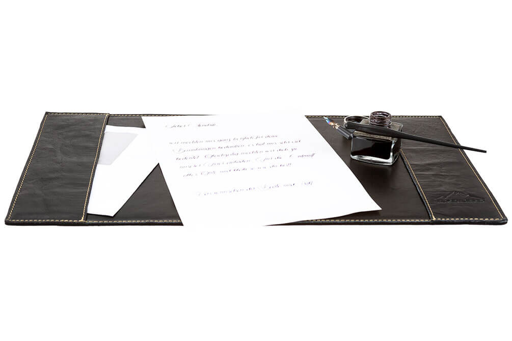 bundlestar-alpenleder-schreibtischunterlage-piemont-ebenholz-1