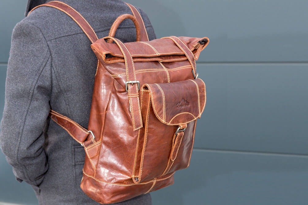 bundlestar-alpenleder-rucksack-mountainside-1